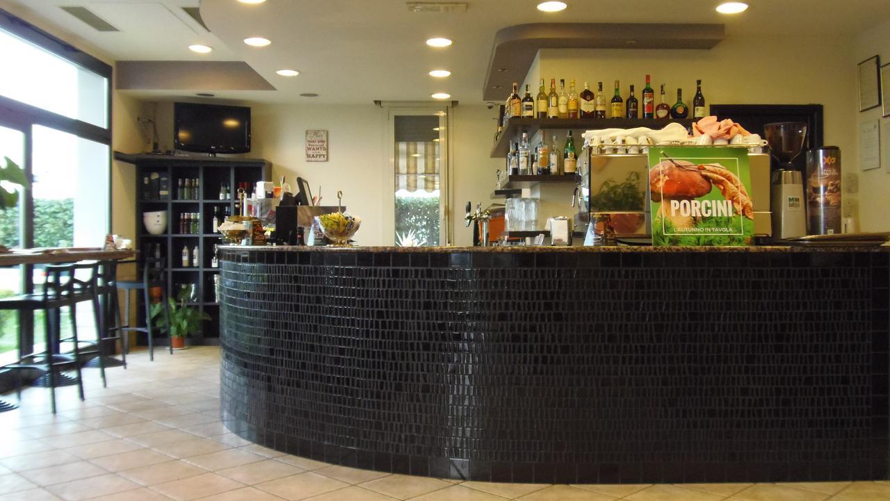 Albergo Sirena Bazzano Екстериор снимка