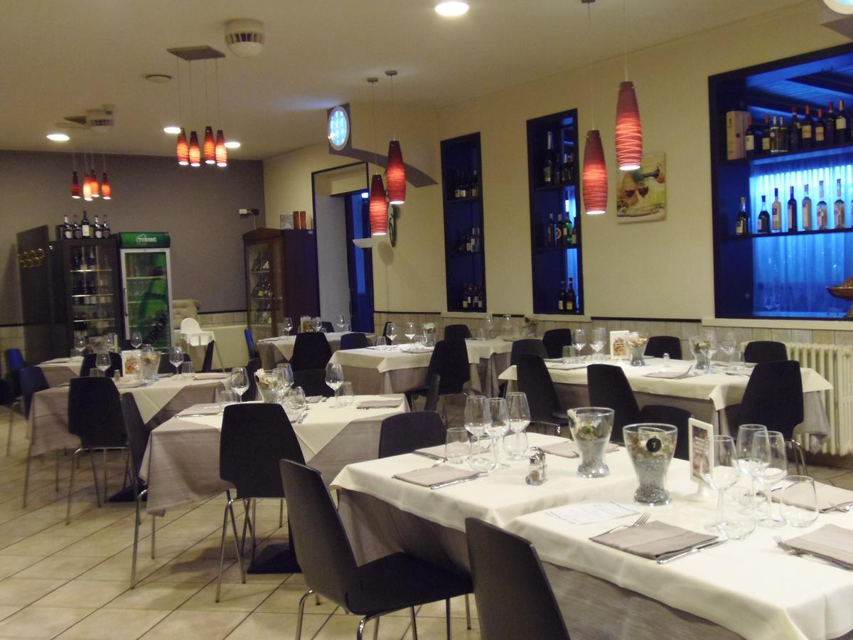 Albergo Sirena Bazzano Екстериор снимка
