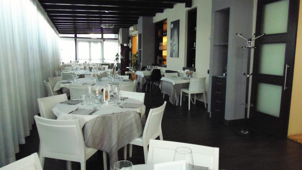 Albergo Sirena Bazzano Екстериор снимка