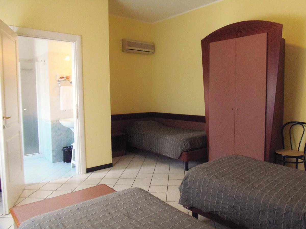Albergo Sirena Bazzano Екстериор снимка