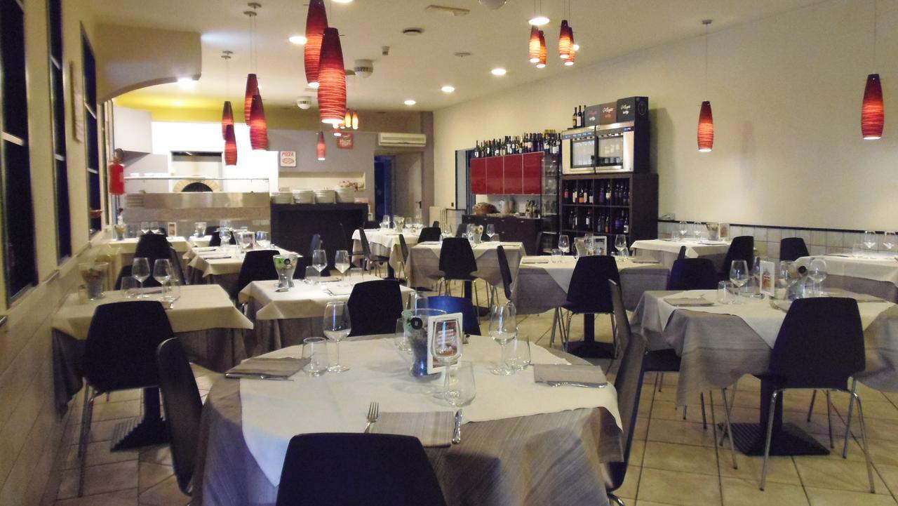 Albergo Sirena Bazzano Екстериор снимка